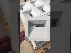Bloques decorativos de pared de cemento blanco claro