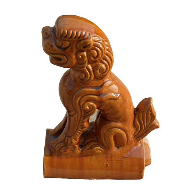 El edificio antiguo de la decoración china del tejado dos veces de la sinterización esmaltó la teja del ornamento del tejado