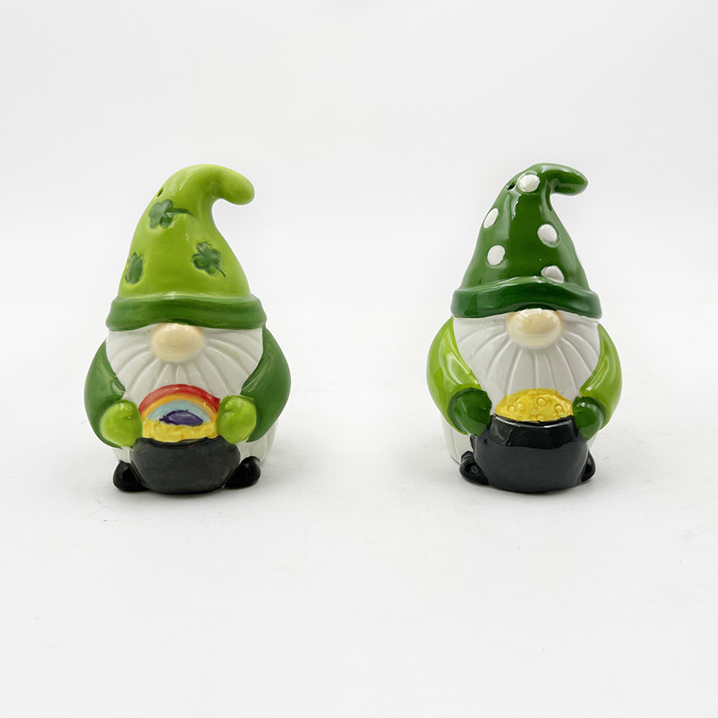 Artesanía de cerámica pintada a mano Decoración navideña Santa Claus Agitador de sal y pimienta