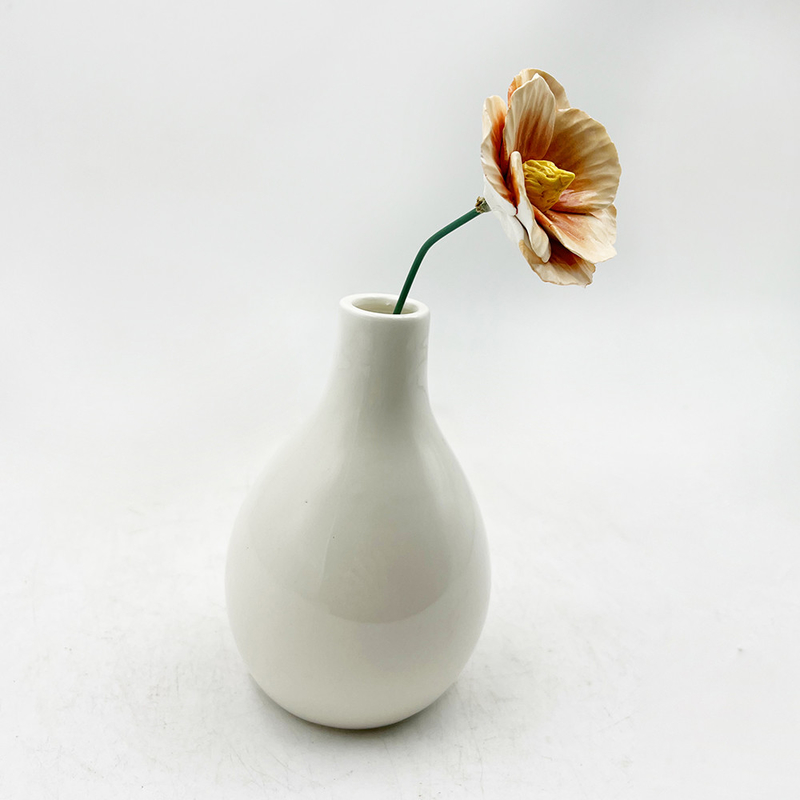 Ornamento de mesa moderno a medida recipiente cerámico de flores glaseado hecho a mano y cerámica mate vaso de cogollos para la decoración del hogar
