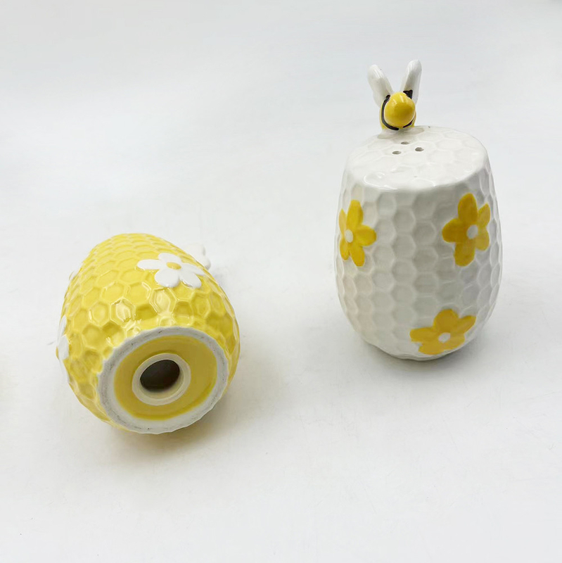Flor y abeja cerámica sal y pimienta batidora para accesorios de cocina Decoración del hogar