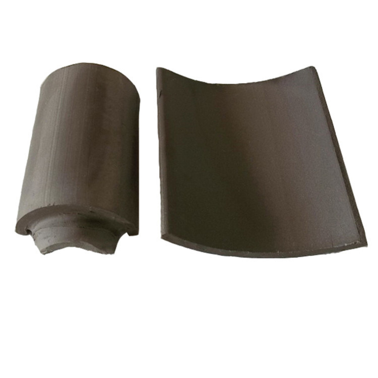 Material de arcilla resistente a la helada de estilo chino Construcción de azulejos de techo de porcelana Arcillas de techo plano a Malasia